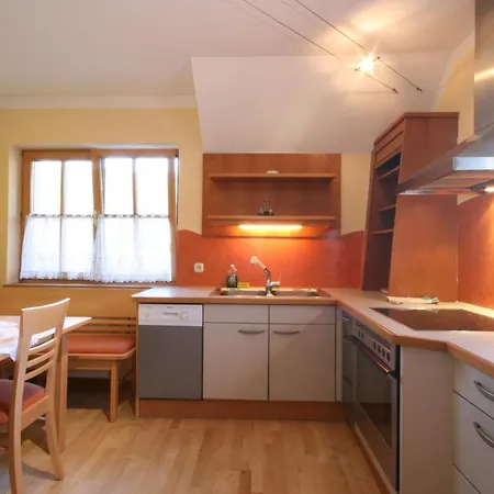 Apartment Pichlhof - Comfort Near Planai