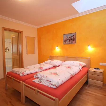 Pichlhof - Comfort Near Planai Apartment Schladming